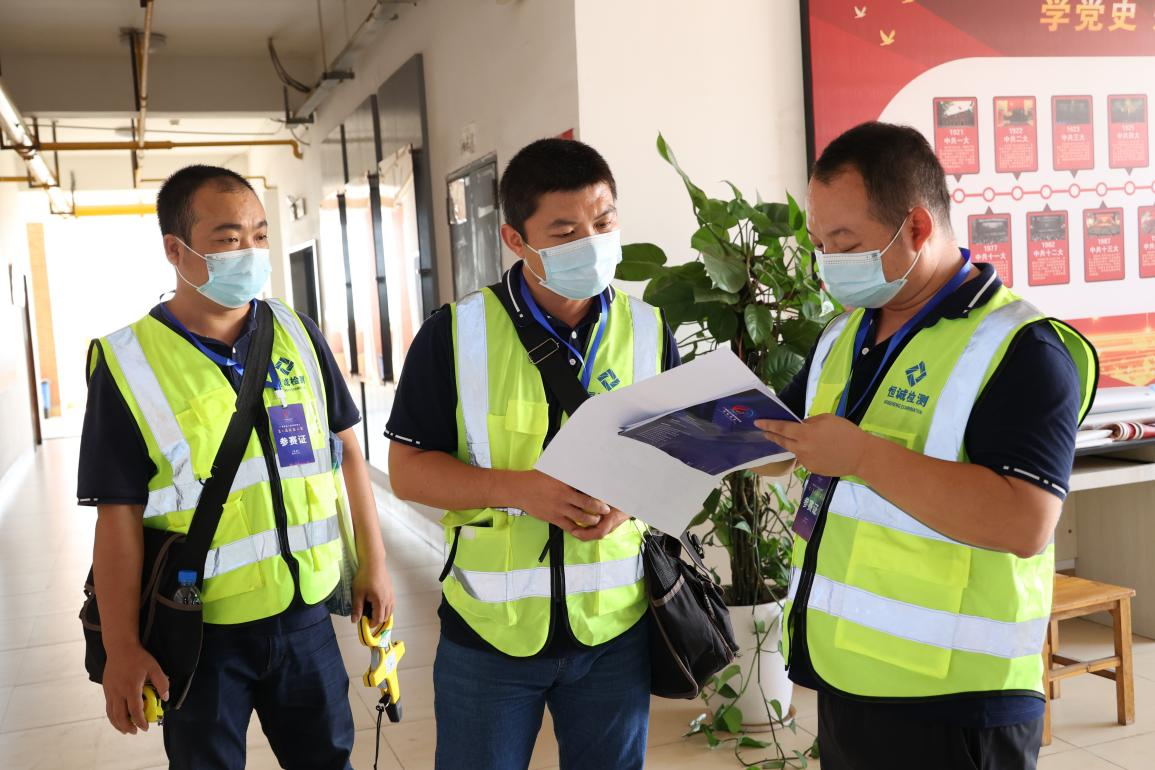 参赛队员进行开云线上平台_开云（中国）防火现场查验