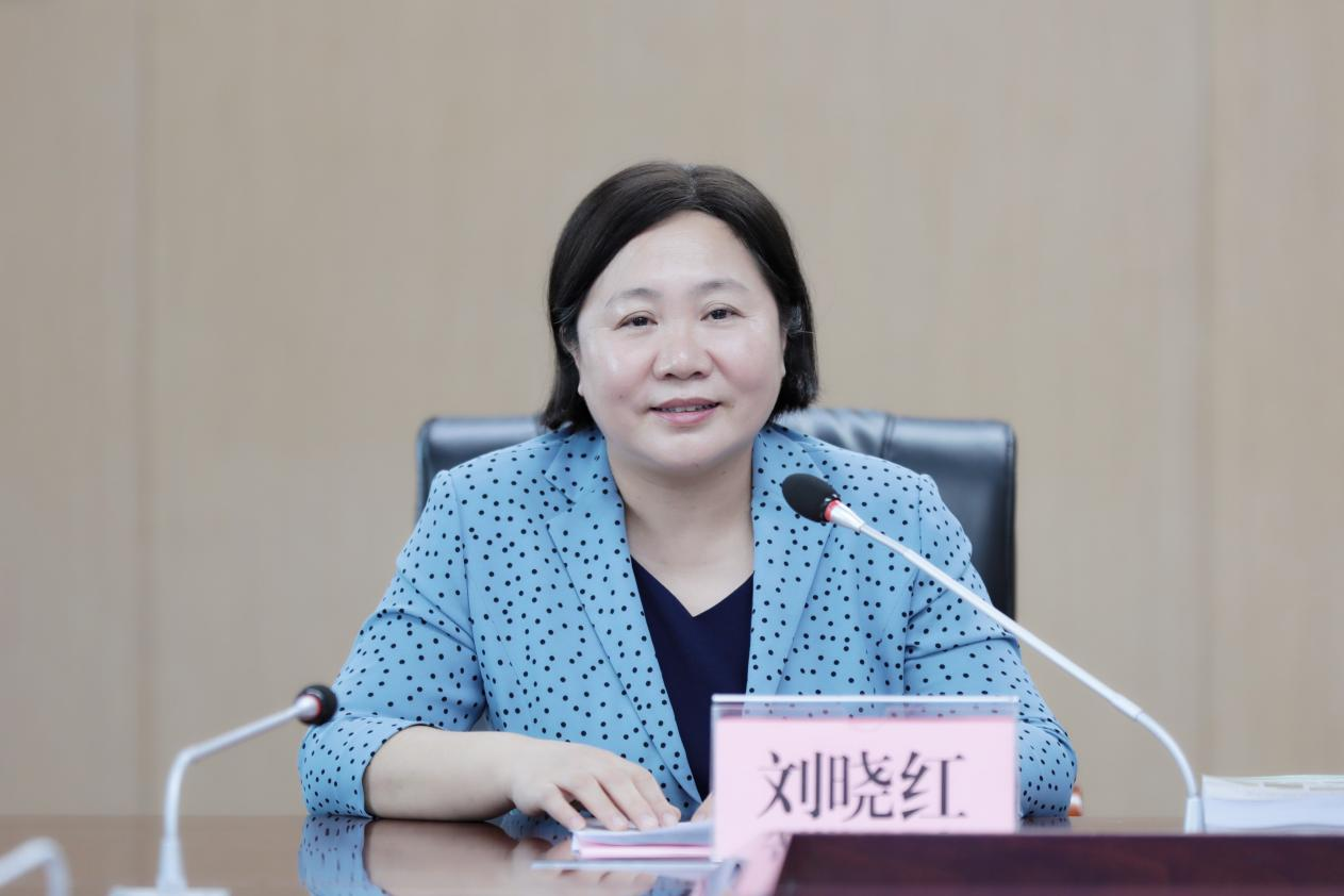 刘晓红书记代表开云线上平台_开云（中国）作工作汇报