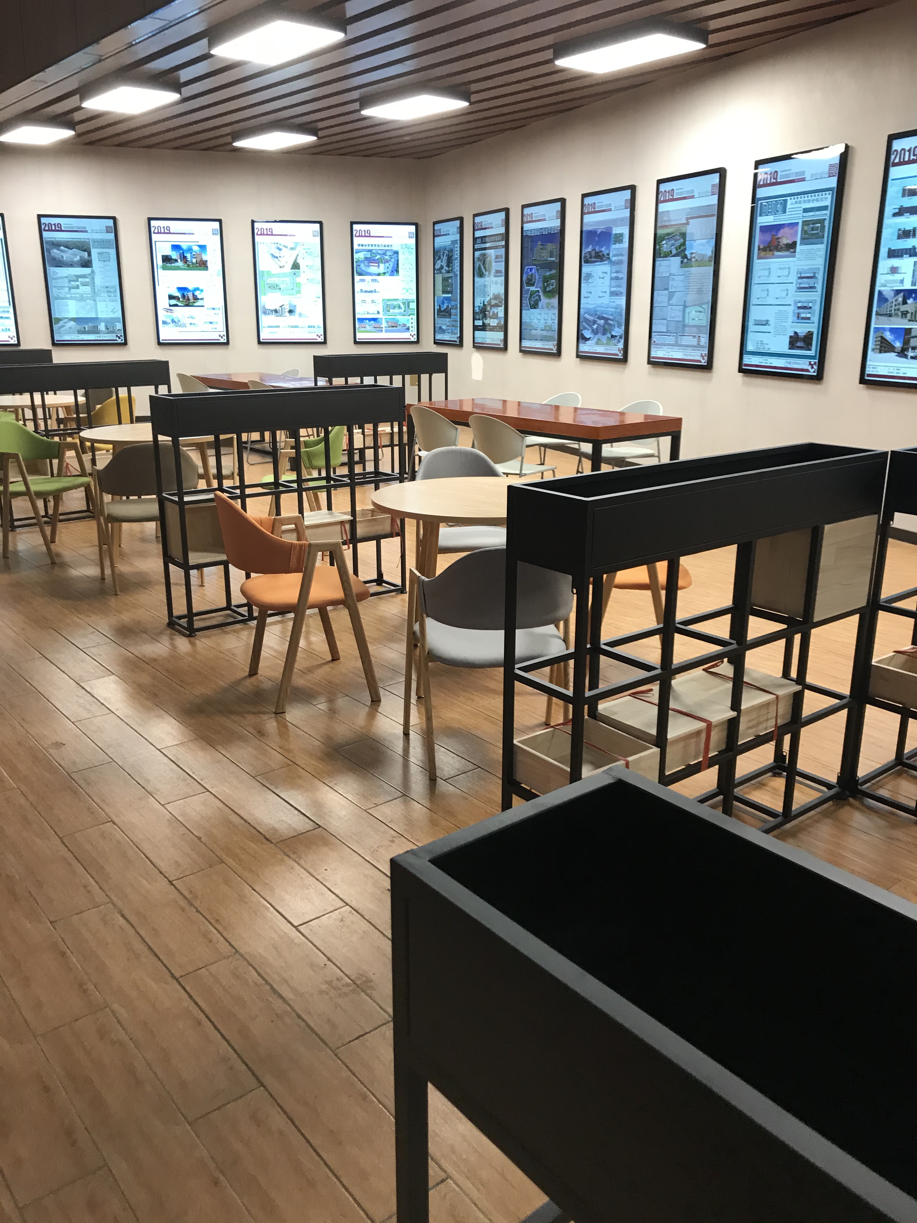 6号教学楼休闲阅读点