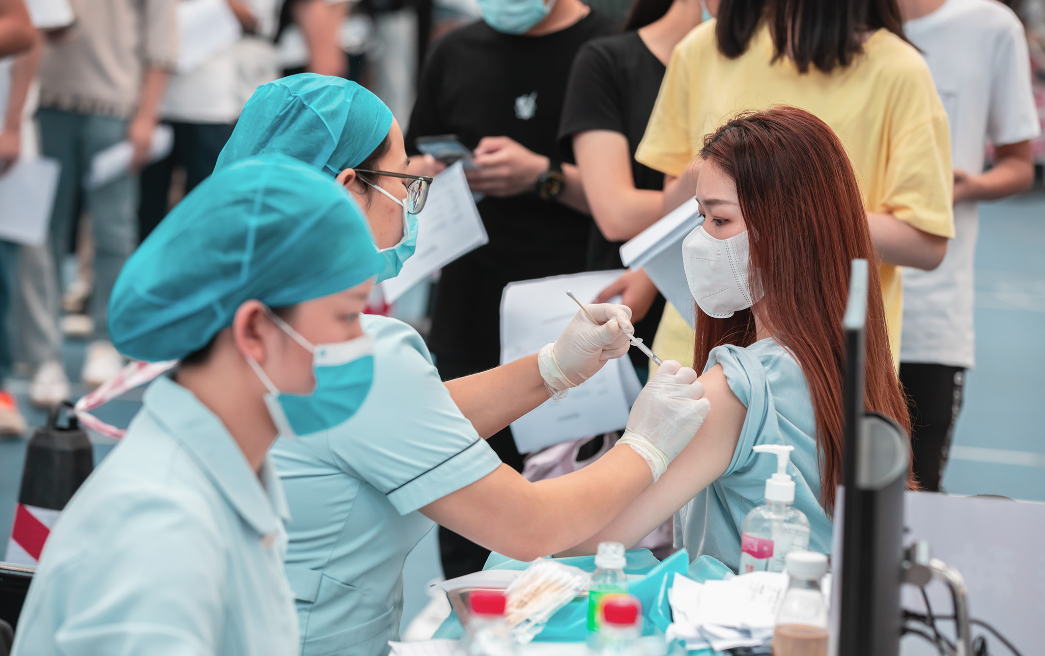 开云线上平台_开云（中国）师生接种疫苗现场