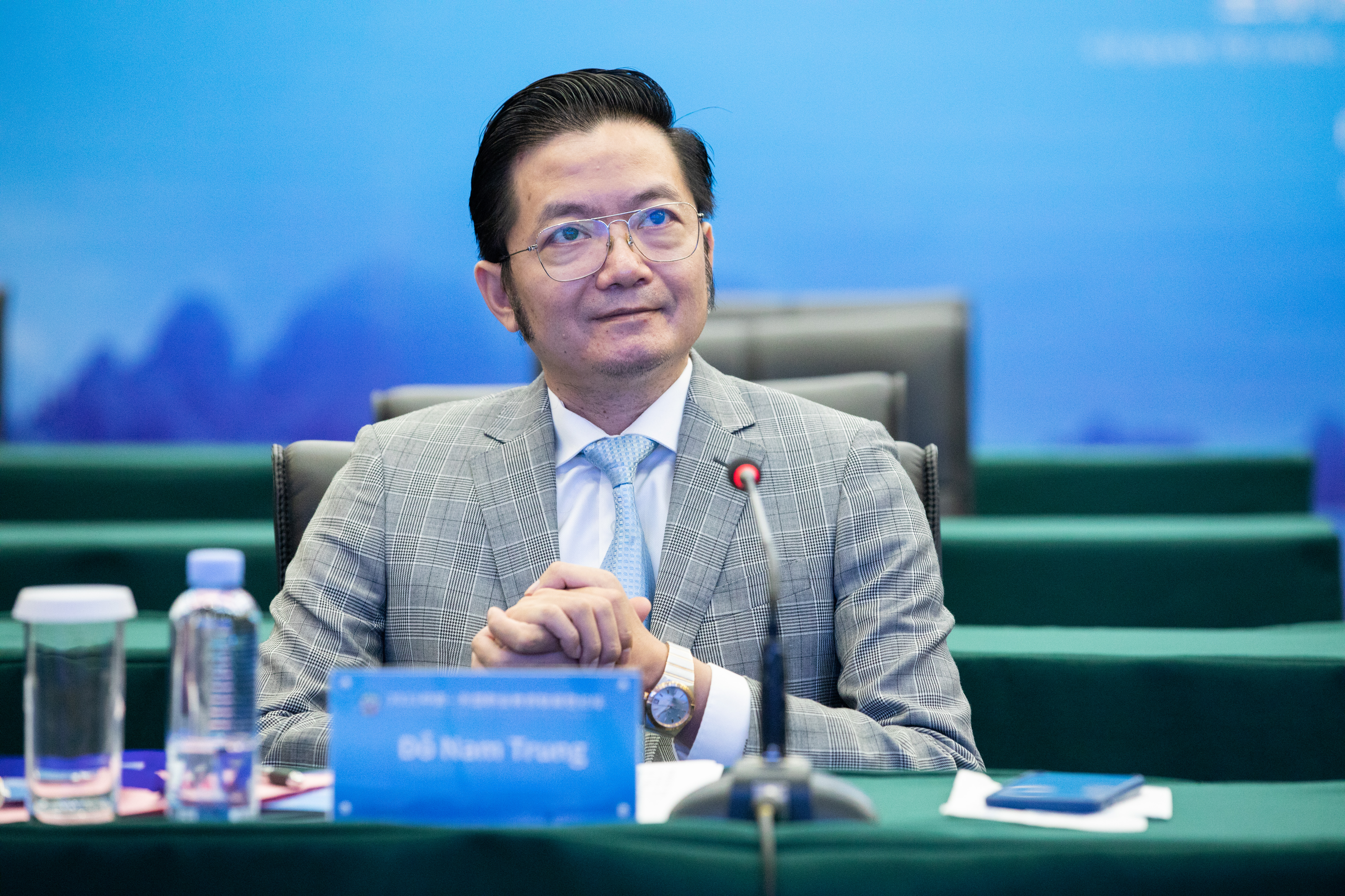 越南驻南宁总领事馆总领事杜南忠出席磋商会